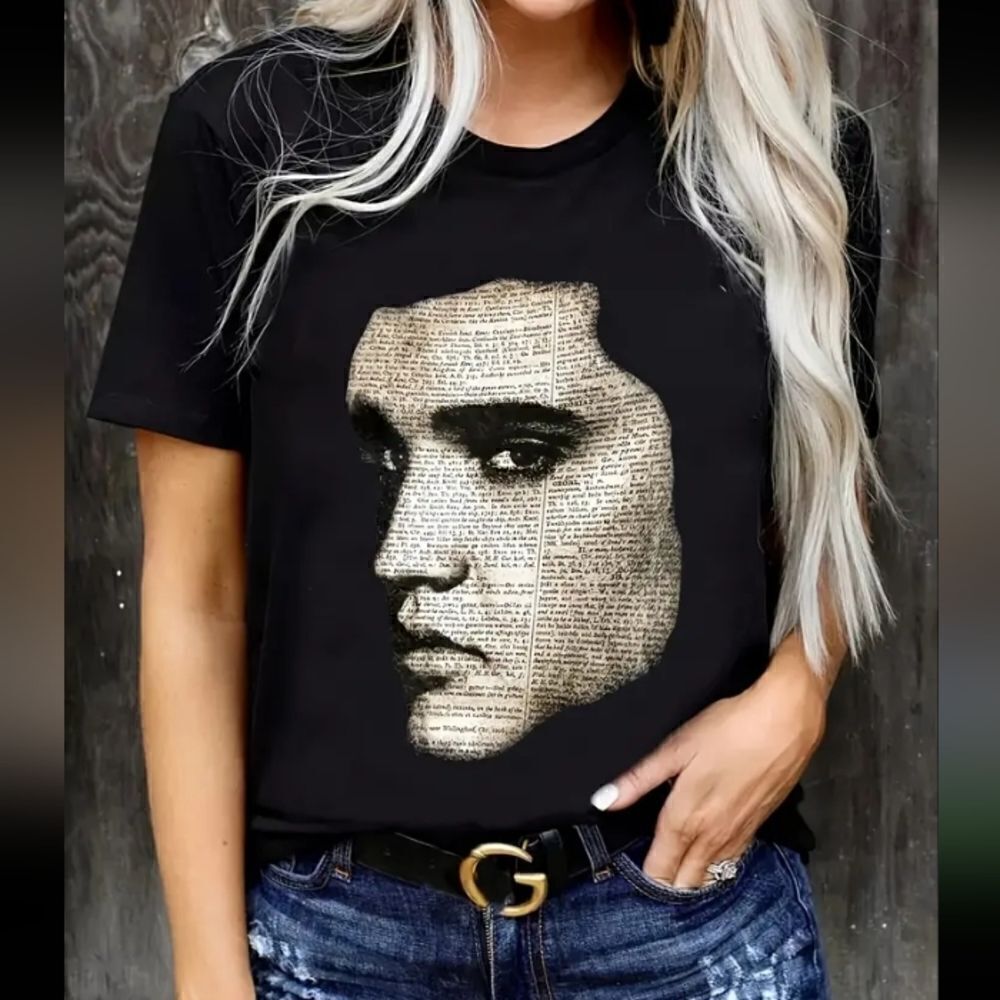 Elvis Presley Fitted T-shirt